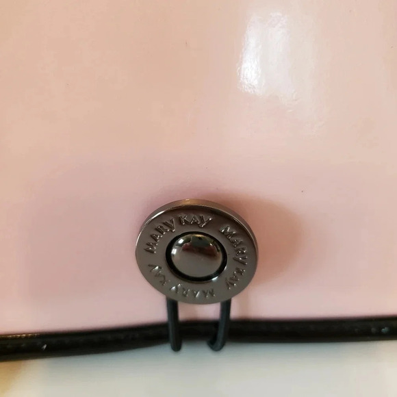 Mary Kay Light Pink  Travel Size Jewelry Case. - Picture 2 of 9
